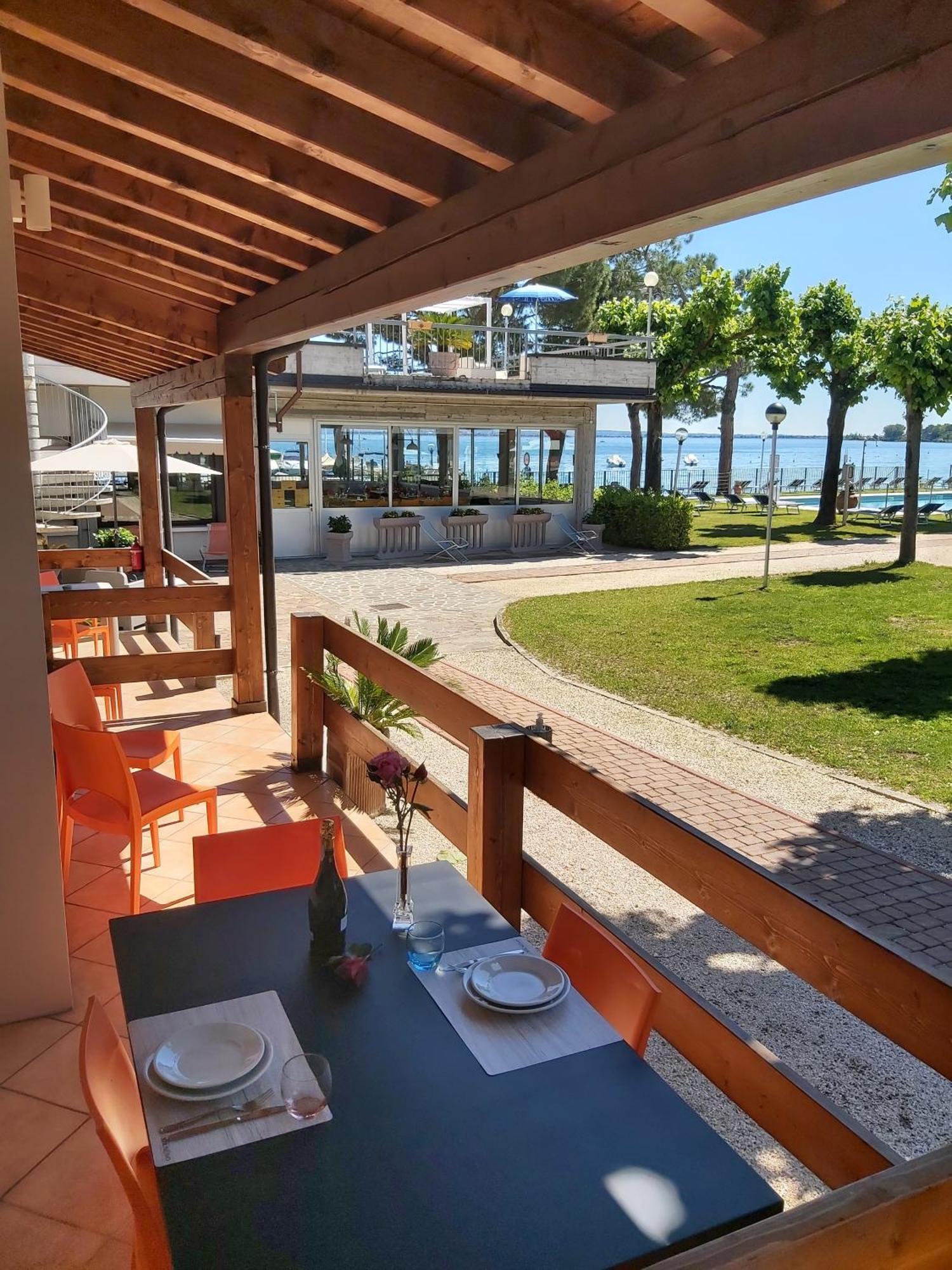Villaggio Turistico Dei Tigli 파뎅게술가르다 객실 사진